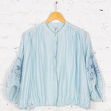 Cămașă cu broderie spartă Helena bleu