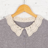 Cardigan din tricot cu guler din dantelă Miller gri