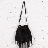 Geantă tip săculeț din piele întoarsă Leonie neagră