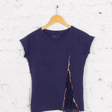 Tricou pictat și deșirat "Kintsugi" bleumarin