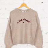 Pulover cu lână și text brodat Eloise bej